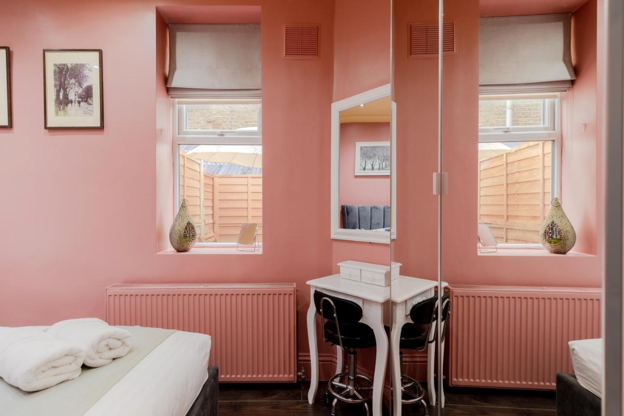 Central Stylish 2-Bed Apartment In Лондон Екстериор снимка